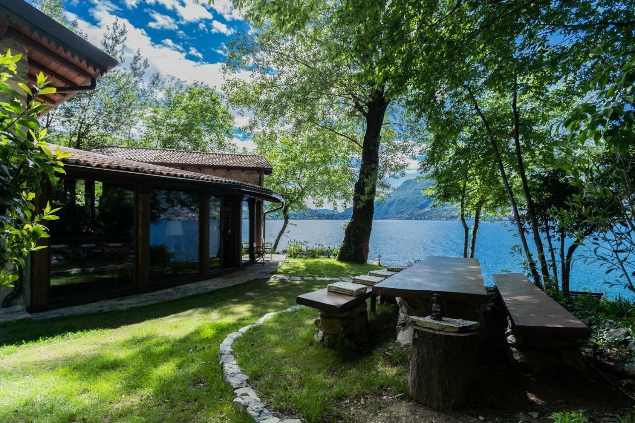 The Writer'S Nest Waterfront Villa By Rent All Como Faggeto Lario Exterior foto